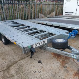 View T8 Temared car transporter for hire